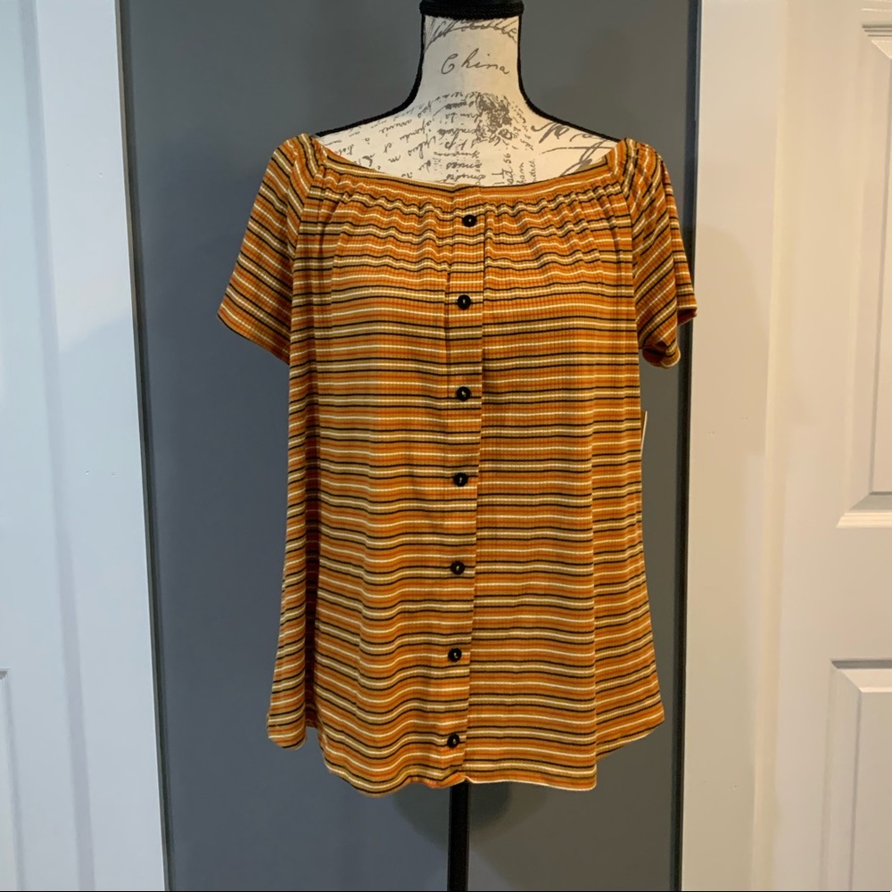 Vibe Striped Top with Buttons